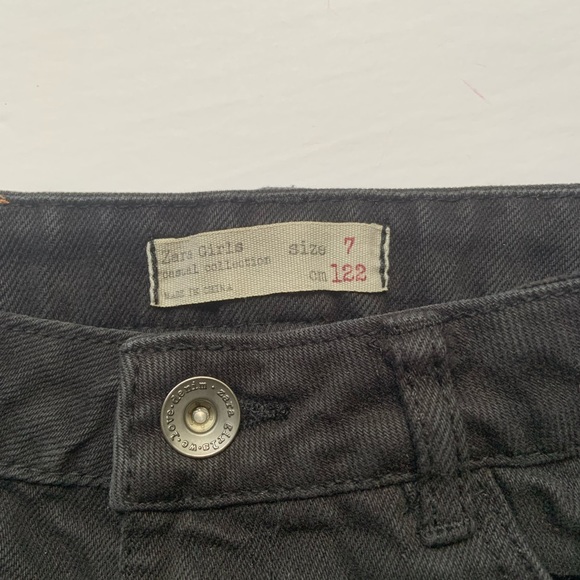 Zara Girls Damaged Denim Shorts - Picture 3 of 5